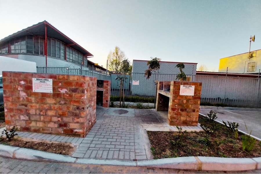 2 Bedroom Property for Sale in Scottsdene Western Cape